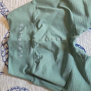 Alphalete workout leggings size S